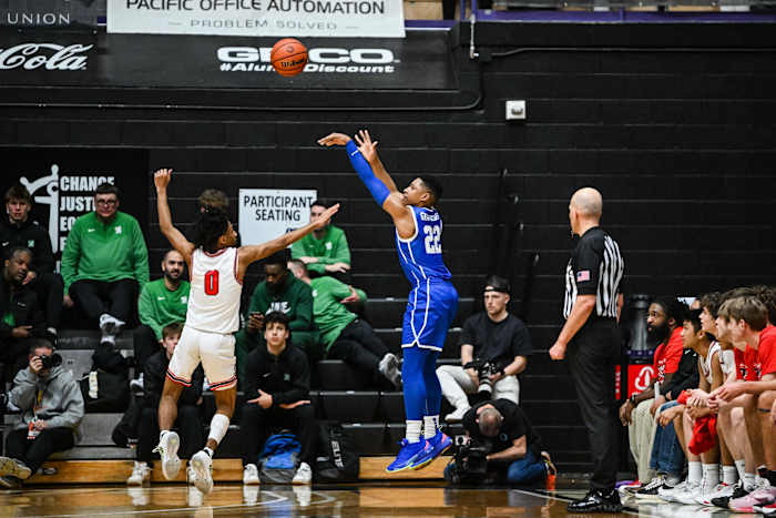Lincoln Gresham 6A Oregon boys basketball quarterfinal Naji Saker -56